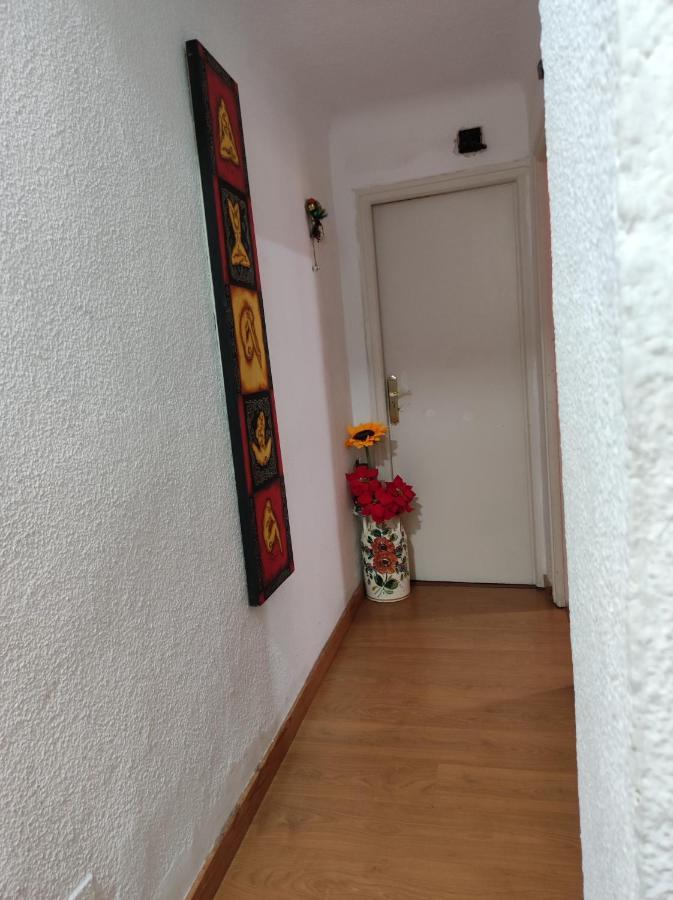 Aparment Puerto Alto Apartment มาดริด ภายนอก รูปภาพ